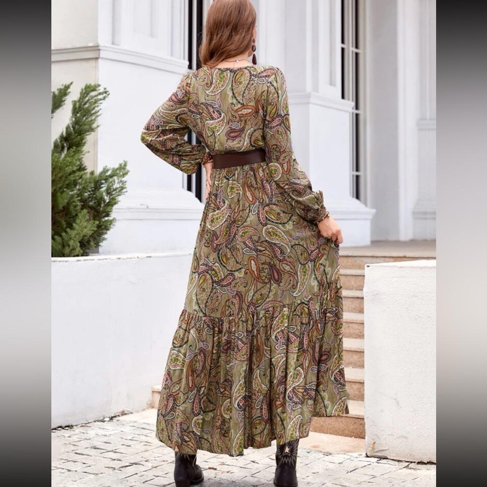 Boho gypsy purple floral print ruffle hem maxi dress - Picture 3 of 6